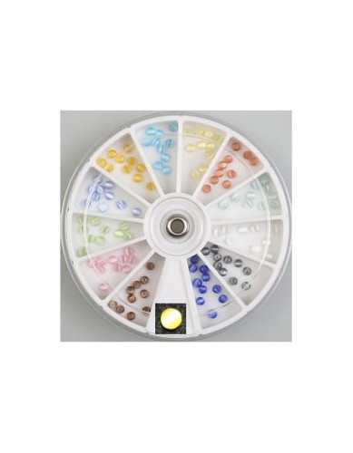 Ozdoby w karuzelce - kamyczki kocie