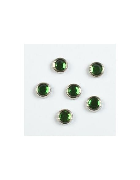 Cyrkonie w srebrnej oprawie (4mm) 20szt - emerald