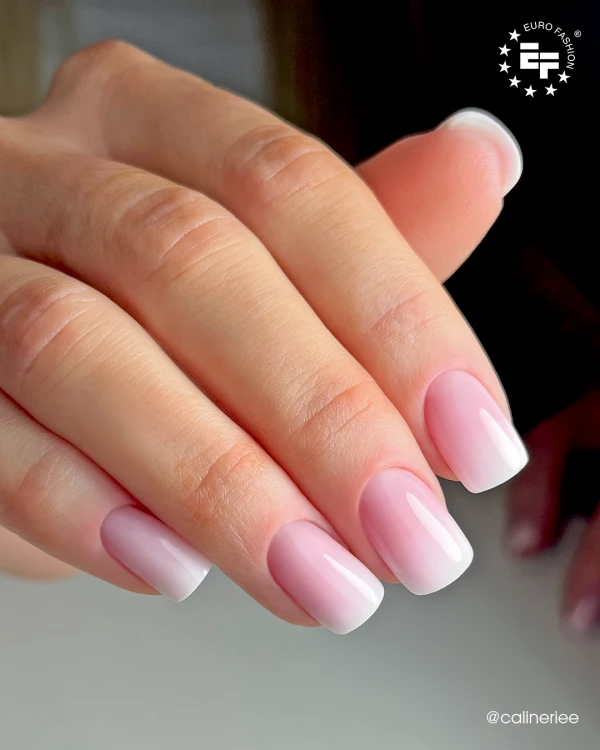 Żel budujący w butelce Bottle Gel ESN Cover 2 w stylizacji babyboomer