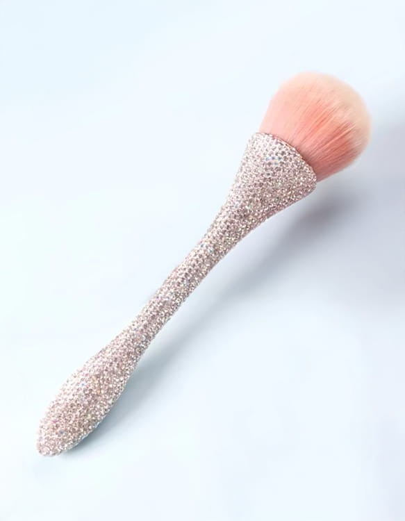 Pędzelek do pyłu ze srebrnymi cyrkoniami