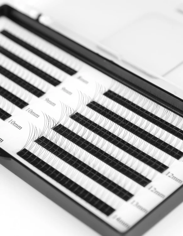 Rzęsy CLD 3D Volume Fans - gotowe kępki do przedłużania - C