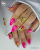 Lakier hybrydowy GELme ONE Neon Pink w stylizacji letniej.